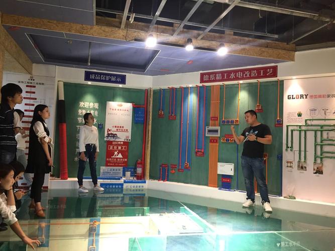 范曦文,公司經營范圍包括:室內外裝飾裝修工程設計施工